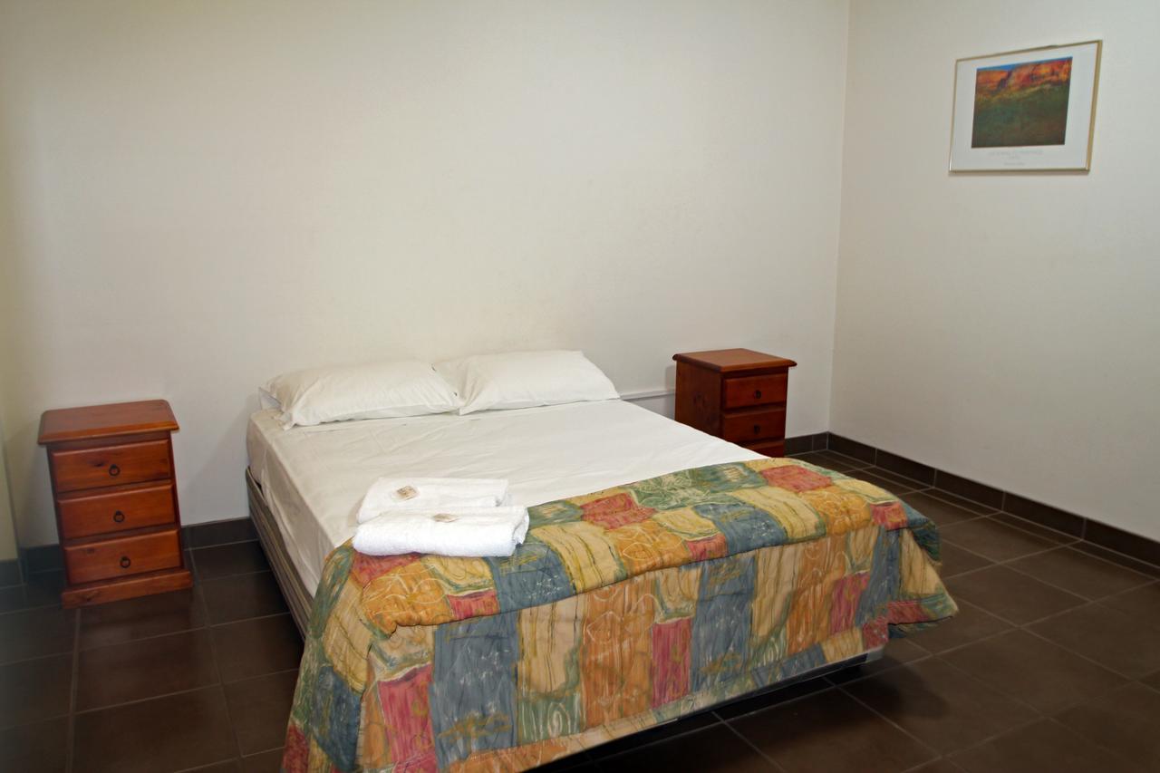 The Stuart Hotel-Motel キャサリン エクステリア 写真